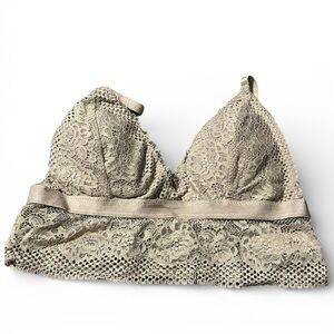 Jessica Simpson Lace Bralette in Cream